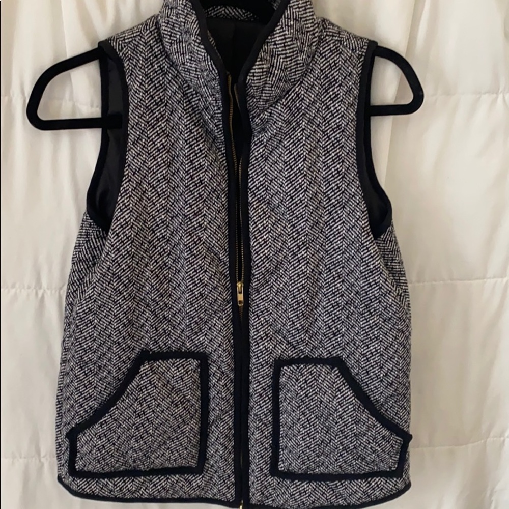 Houndstooth vest